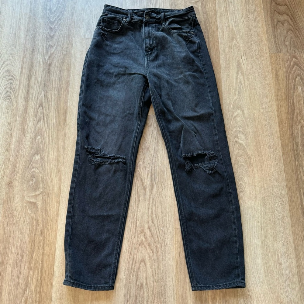 American Eagle Black Mom Straight Jean